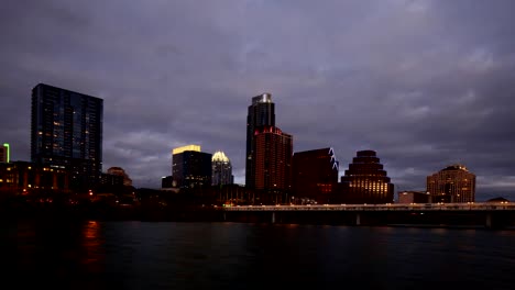 Timelapse-der-skyline-von-Austin-bei-Nacht