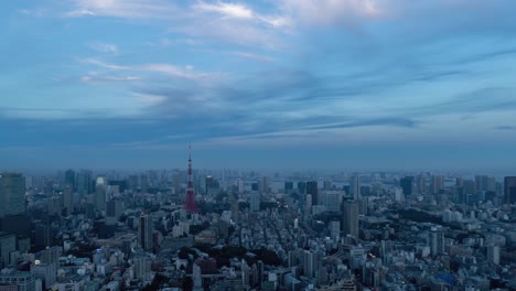 Landschaft-von-Tokio,-die-Nacht-vom-Abend-werden