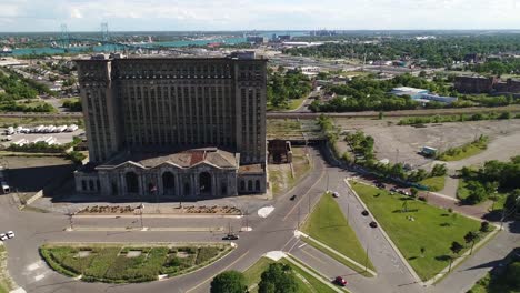 Michigan-Central-Station-in-Detroit