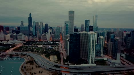 Skyline-von-Chicago-&-Bay-bei-Sonnenuntergang