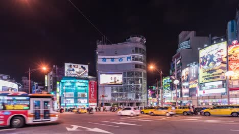 Lapso-de-tiempo-K-4:-peatones-personas-en-Ximending-zona-comercial-en-Taipei