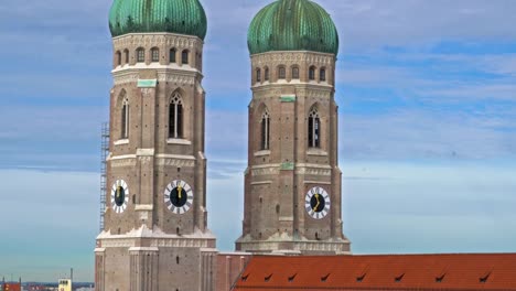 Aerial-view-of-Cathedral-of-Our-Dear-Lady,-The-Frauenkirche-in-Munich-city,-Germany