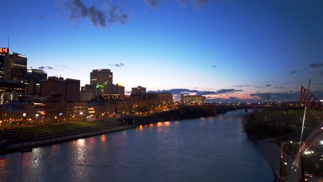 pan-left-shot-of-nashville-and-the-cumberland-river-at-night-in-tennesse