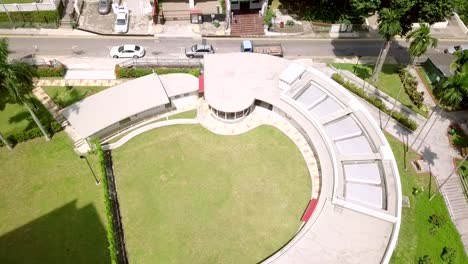 Public-housing-at-Tanjong-Pagar-district.