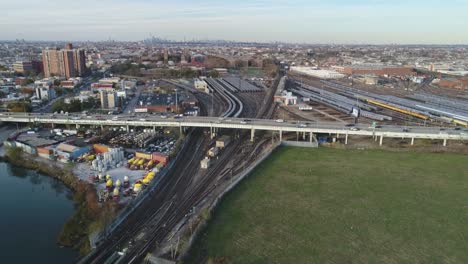 Aerial-Autobahn-New-York-Brooklyn