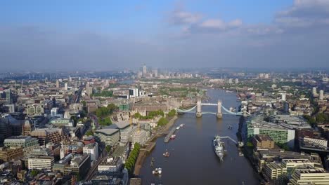 Tolle-Luftaufnahme-der-London-Stadt-von-oben