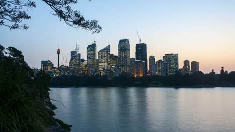 Sonnenuntergang-am-Sydney-Skyline-der-Stadt.