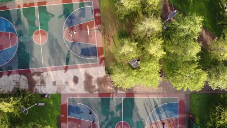 Aerial-shot-of-the-park-in-the-morning.