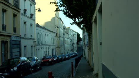 Berthe-Street-in-Paris,-Other-Angle