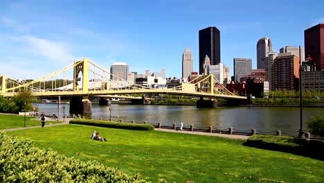 Lapso-de-tiempo-de-la-ciudad-de-Pittsburgh