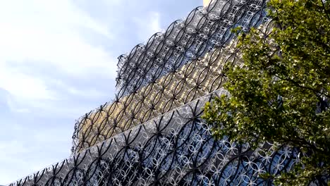 Birmingham-Central-Library-Fassade-detail.