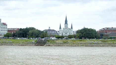 New-Orleans-French-Quarter-Seen-from-MIssissippi-River