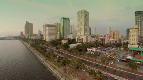 Vista-aérea-de-la-bahía-de-Manila