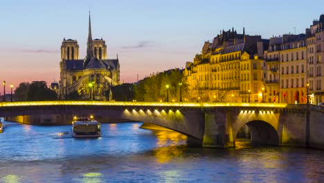 Paris,-Frankreich,-Timelapse-von-Notre-dame-de-Paris-Kathedrale