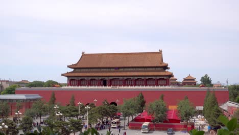 Paläste-(Gugong),-Pagoden-auf-dem-Gebiet-der-Verbotenen-Stadt-Museum-in-Peking