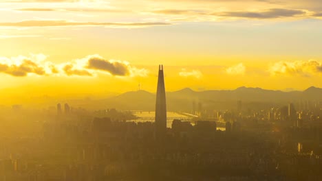 Time-lapse-of-Seoul-City-and-Lotte-Tower,-South-Korea.