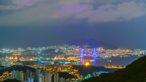 4K,-Zeitraffer-Ansicht-von-Busan-in-der-Nacht-mit-einer-Brücke-aus-Südkorea