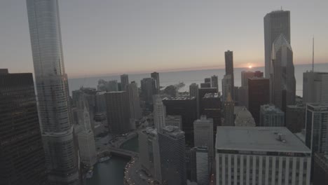 Sonnenaufgang-in-Chicago