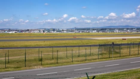 Frankfurt-Airport-ramp-area-panorama,-time-lapse