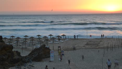 Zeitraffer-von-Guincho-Strand-in-Cascais,-Portugal