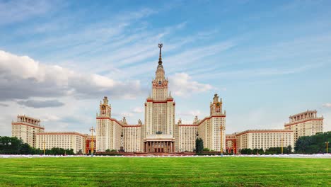 Time-lapse-of-Moscow-state-university,-Russia