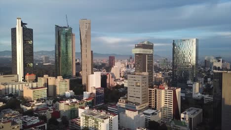 Skyline-in-Mexiko-Stadt