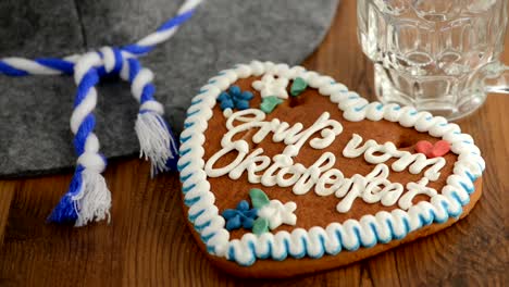 pouring-beer-into-glass-in-front-of-Oktoberfest-Gingerbread-Cookie