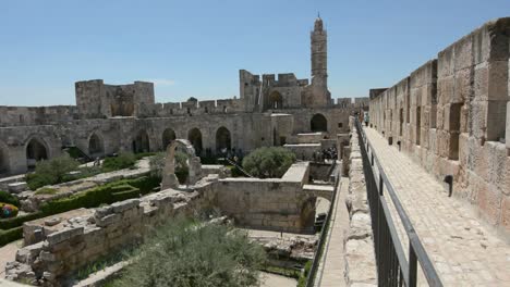 Tower-of-David-und-archäologischer-Garten-in-Jerusalem,-Israel,-an.