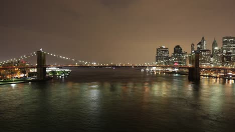 brooklyn-Brücke-in-der-Nacht-light-4-k-Zeitraffer-von-new-york-city