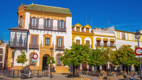 sun-light-blue-sky-seville-hotel-street-life-4k-time-lapse-spain