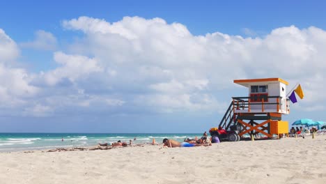 Estados-Unidos-Miami-Sur-beach,-florida-panorama-de-luz,-4-K