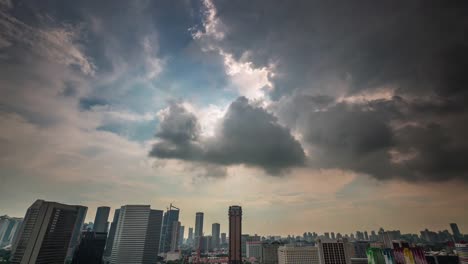 día-luz-soleada-Singapur-4-k-tiempo-transcurrido-desde-el-techo-del-cielo