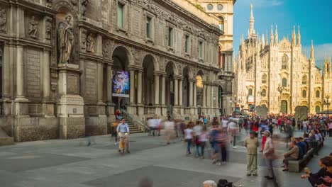 Italien-Sommer-Tag-Mailand-Mercanti-Straße-Duomo-Kathedrale-Panorama-4k-Zeitraffer