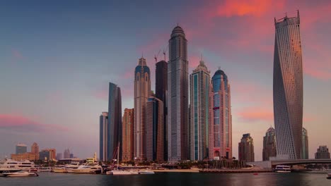 sunset-till-night-light-dubai-marina-famous-panorama-4k-time-lapse-united-arab-emirates