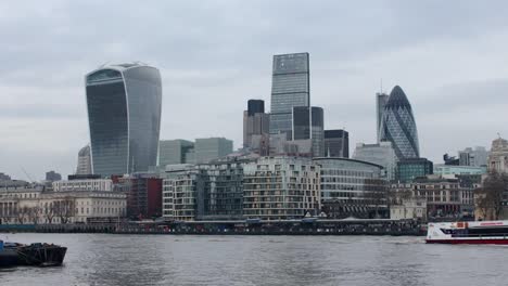 City-of-London-und-Thames-Zeitraffer