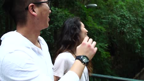 Asian-Couple-Enjoying-a-Day-at-the-Park