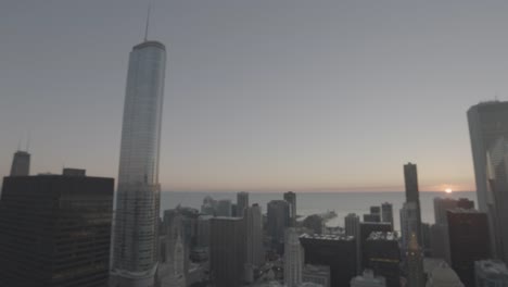 Sunrise-on-Top-of-Chicago