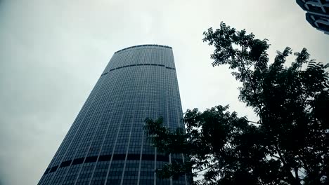 Torre-de-Montparnasse-en-París---mejor-vista-aérea-ofrece-sobre-la-ciudad