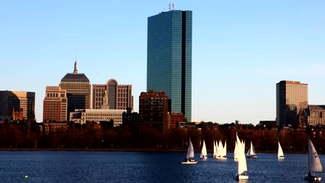 Timelapse-de-la-Boston,-centro-de-la-ciudad-de-Massachusetts-a-través-del-puerto