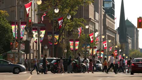 Calles-del-centro-de-Ottawa,-Ontario,-Canadá