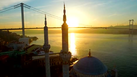 Ortakoy-Mosque-at-Sunrise