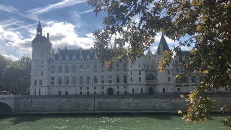 A-sunshine-afternoon-along-the-seine-river-in-front-of-the-Conciergerie-of-Paris