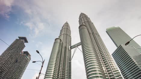 malaysia-kuala-lumpur-petronas-twin-towers-top-sky-panorama-4k-time-lapse