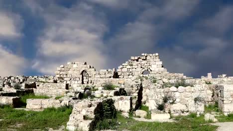 Monumentos-de-la-ciudad-de-Amman--vieja-colina-de-la-ciudadela-romana,-Jordania