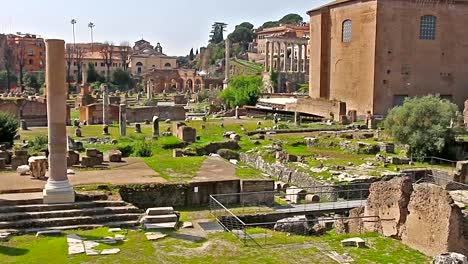 Roman-Forum.-Video-of-Roman-Forum-in-Rome,-Italy.-(Latin:-Forum-Romanum,-Italian:-Foro-Romano)