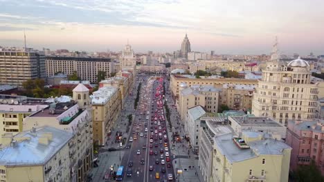 The-old-districts-of-Moscow-in-the-evening