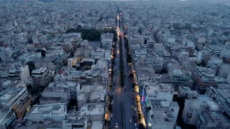 Atenas-en-el-anochecer,-antena-vista