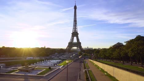 eiffel-tour-and-from-Trocadero,-Paris