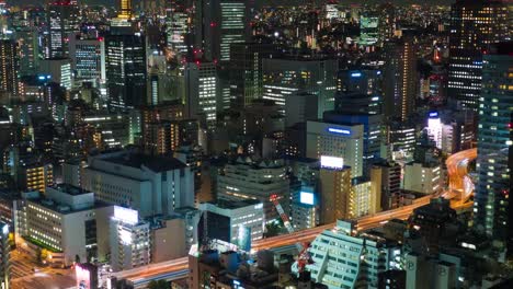 Timelapse-del-horizonte-urbano-de-Tokio.-Carretera-por-la-noche.