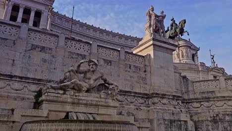 Rome-City-at-Piazza-Venezia-Hyperlapse,-Rome,-Italy